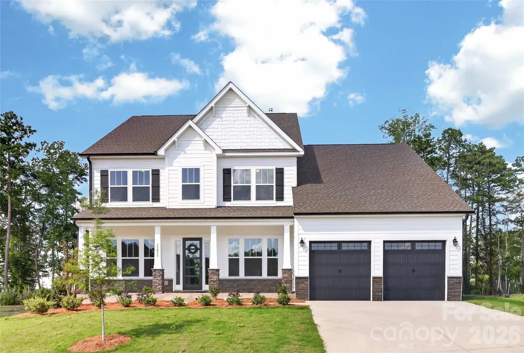 15013 Ken Venturi Circle Lancaster SC 29720