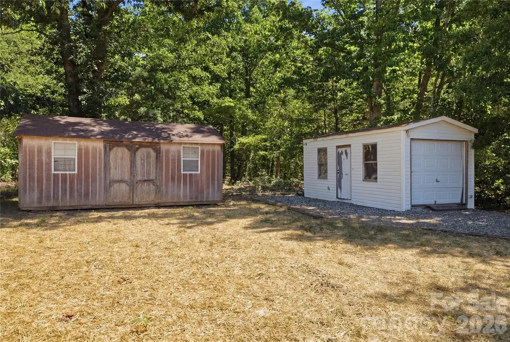 3940 Teaberry Lane Newton NC 28658