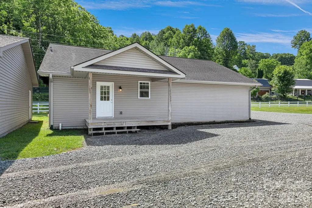 19 Helping Hands Way Pisgah Forest NC 28768
