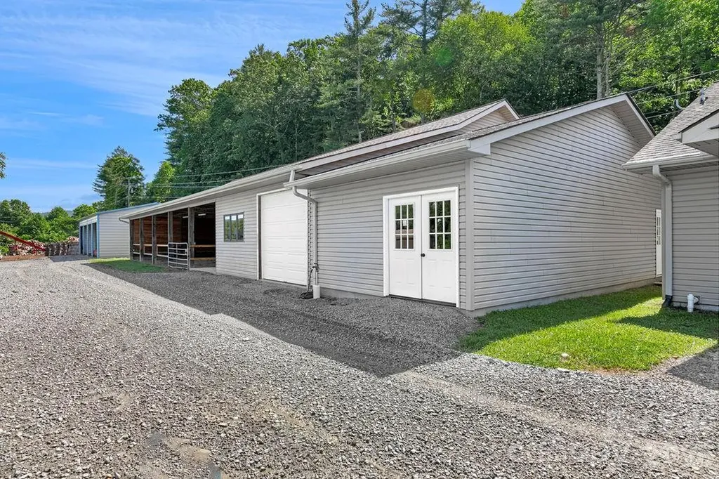 19 Helping Hands Way Pisgah Forest NC 28768