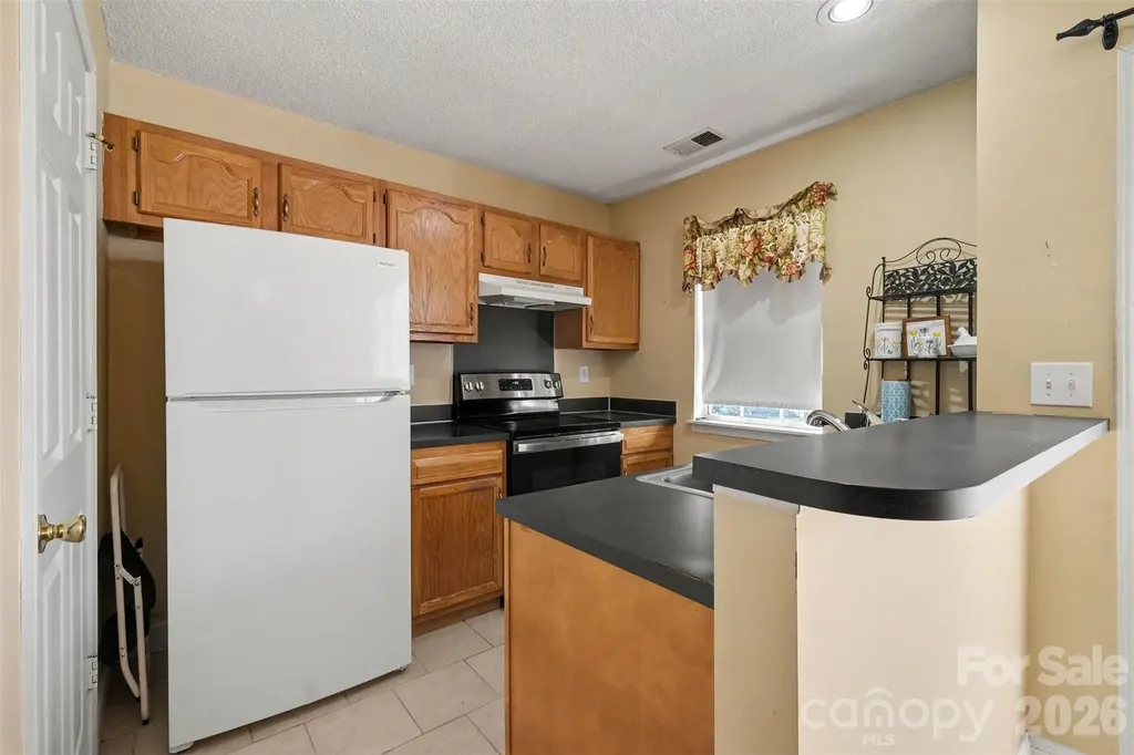 9132 Charminster Court Charlotte NC 28269
