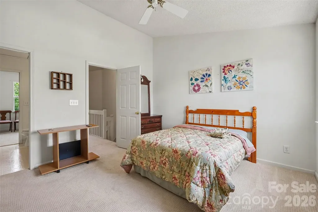 9132 Charminster Court Charlotte NC 28269