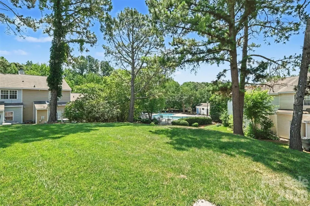 9132 Charminster Court Charlotte NC 28269