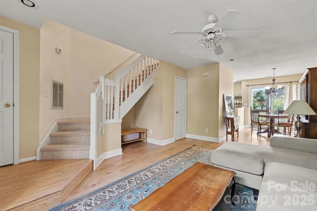 9132 Charminster Court Charlotte NC 28269