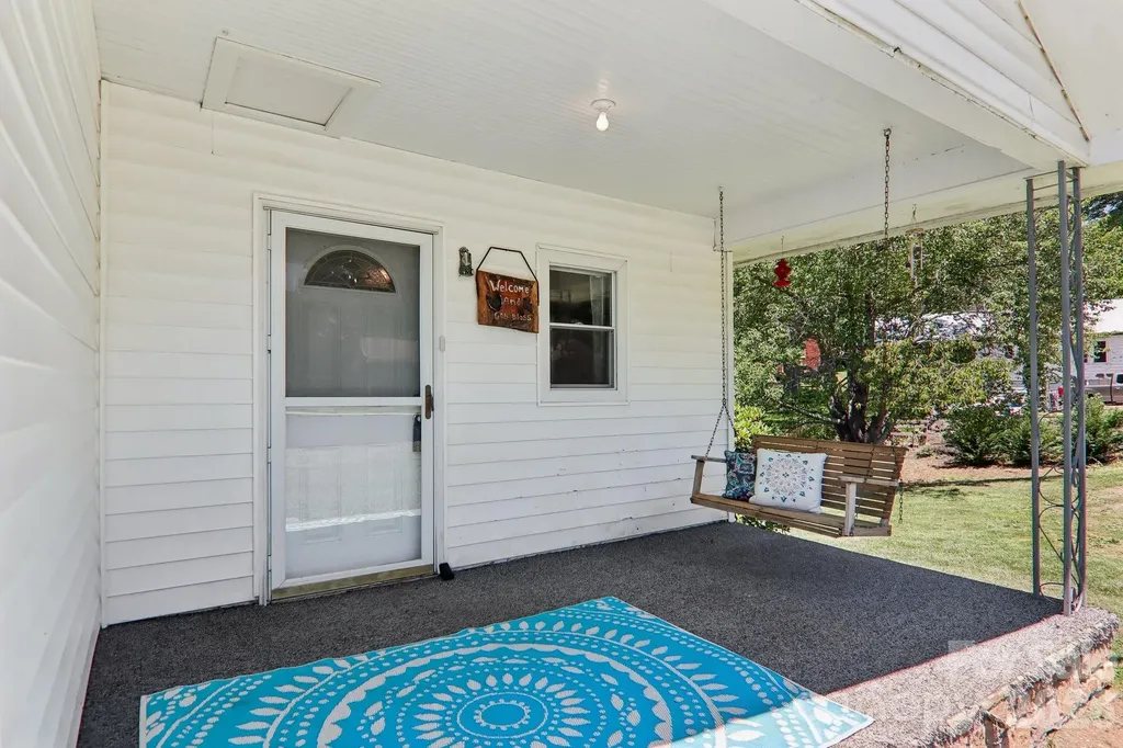 414 Skyline Drive Canton NC 28716