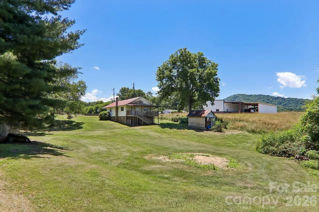 414 Skyline Drive Canton NC 28716