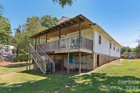 414 Skyline Drive Canton NC 28716