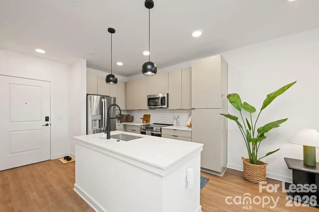 4101 Raleigh Street Charlotte NC 28206