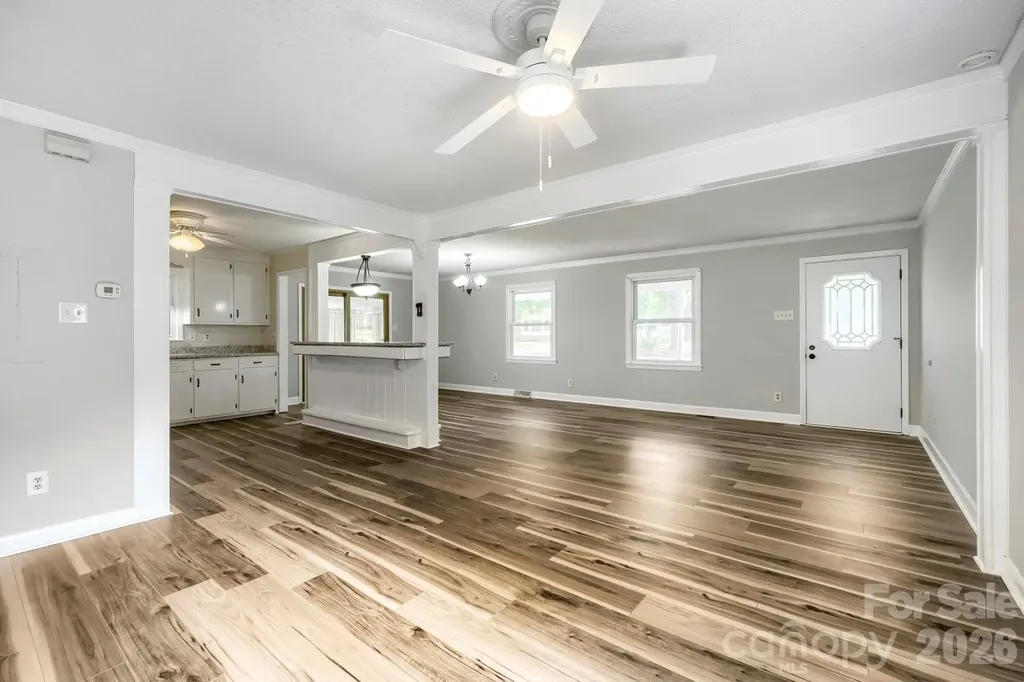 221 Eden Circle Pineville NC 28134