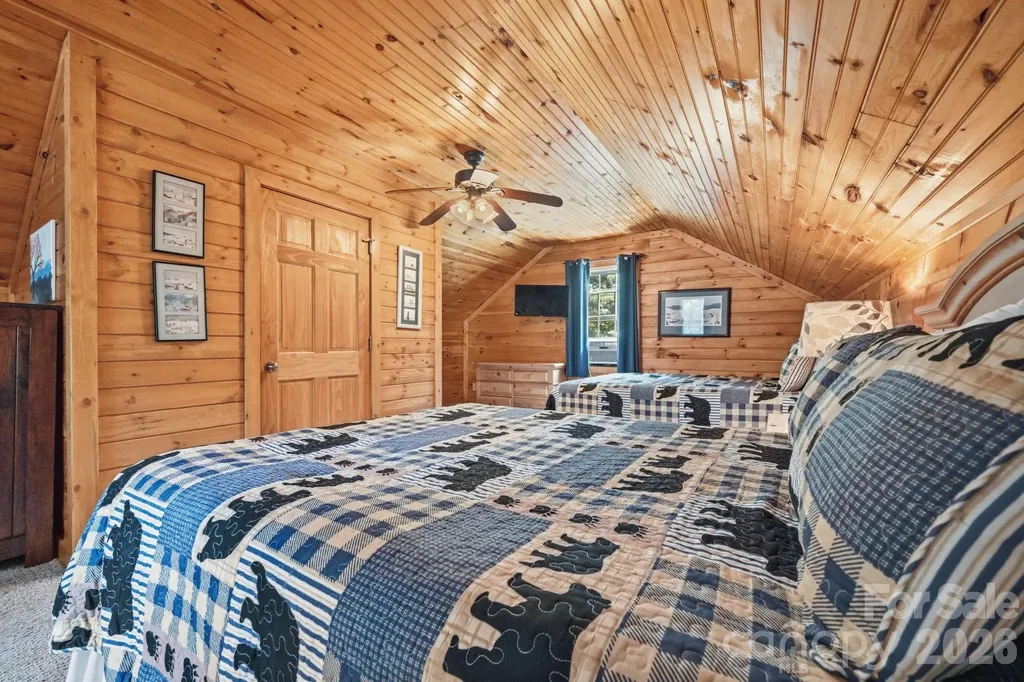 1987 Buck Mountain Road Purlear NC 28665