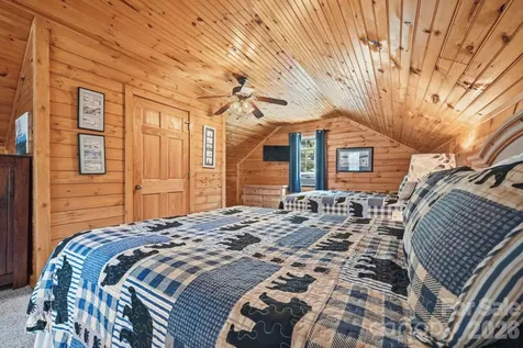 1987 Buck Mountain Road Purlear NC 28665
