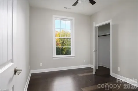 337 Petree Road Winston Salem NC 27106