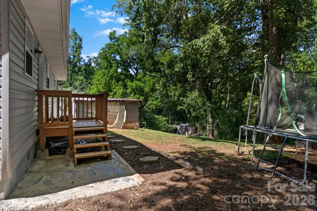 848 Huffman River Lane Purlear NC 28665