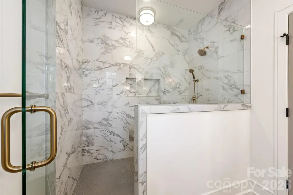 4409 Castleton Road Charlotte NC 28211