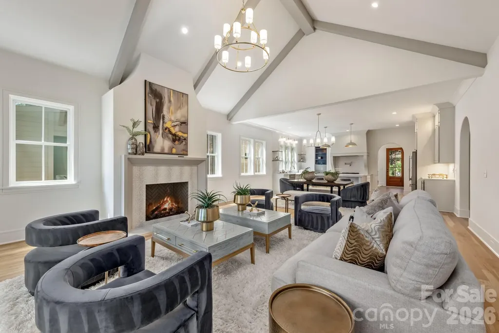 4409 Castleton Road Charlotte NC 28211