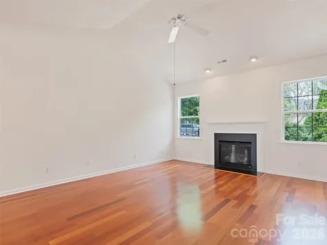 2 Thornwood Court Arden NC 28704