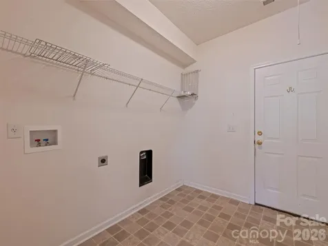 2 Thornwood Court Arden NC 28704