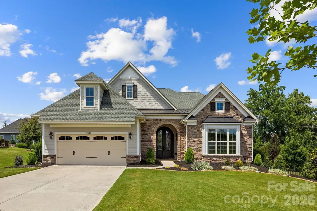 12047 Cove Court Charlotte NC 28278