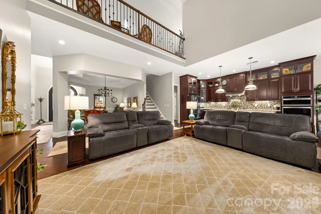 12047 Cove Court Charlotte NC 28278