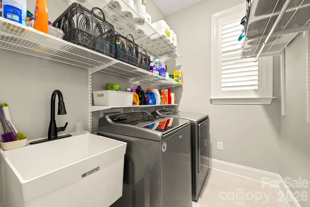 12047 Cove Court Charlotte NC 28278