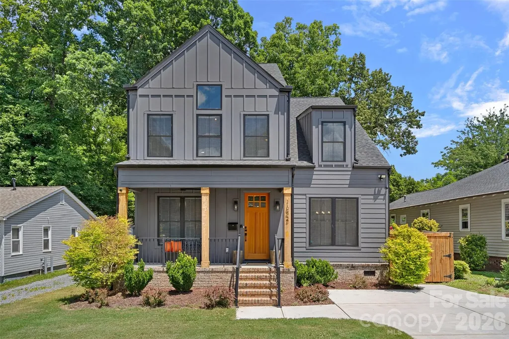 1642 Longfellow Street Charlotte NC 28205