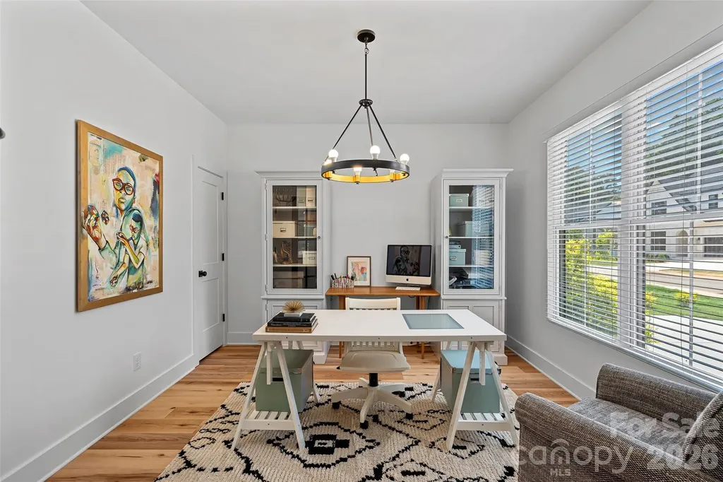 1642 Longfellow Street Charlotte NC 28205