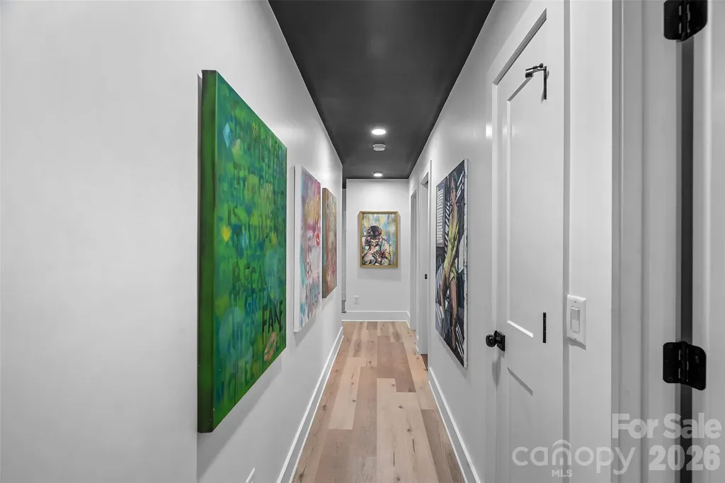 1642 Longfellow Street Charlotte NC 28205