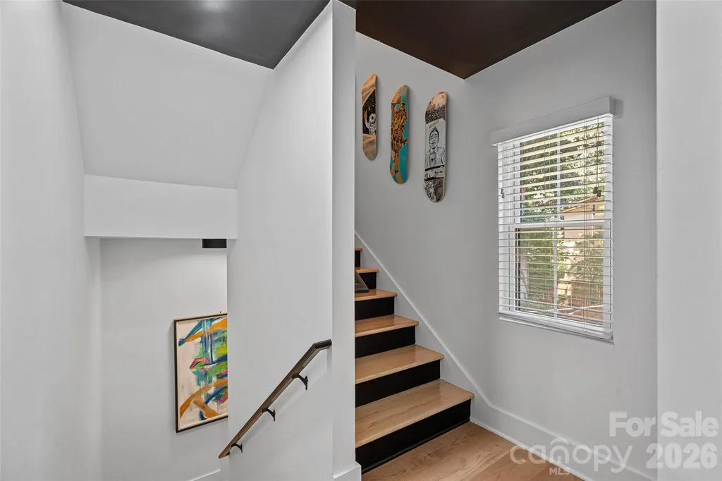 1642 Longfellow Street Charlotte NC 28205
