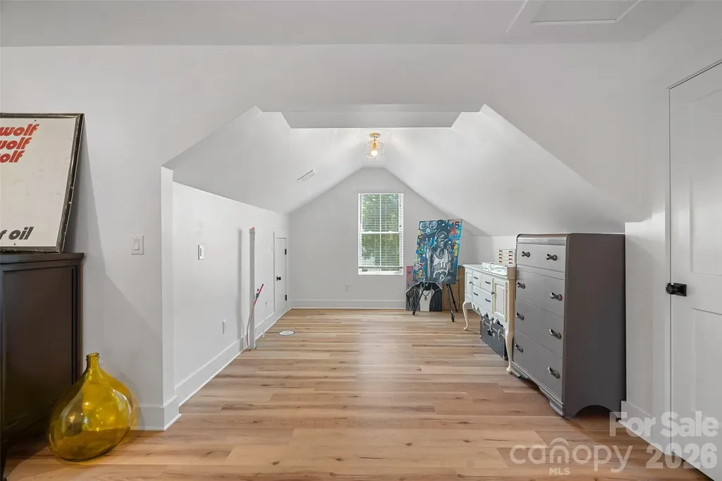 1642 Longfellow Street Charlotte NC 28205