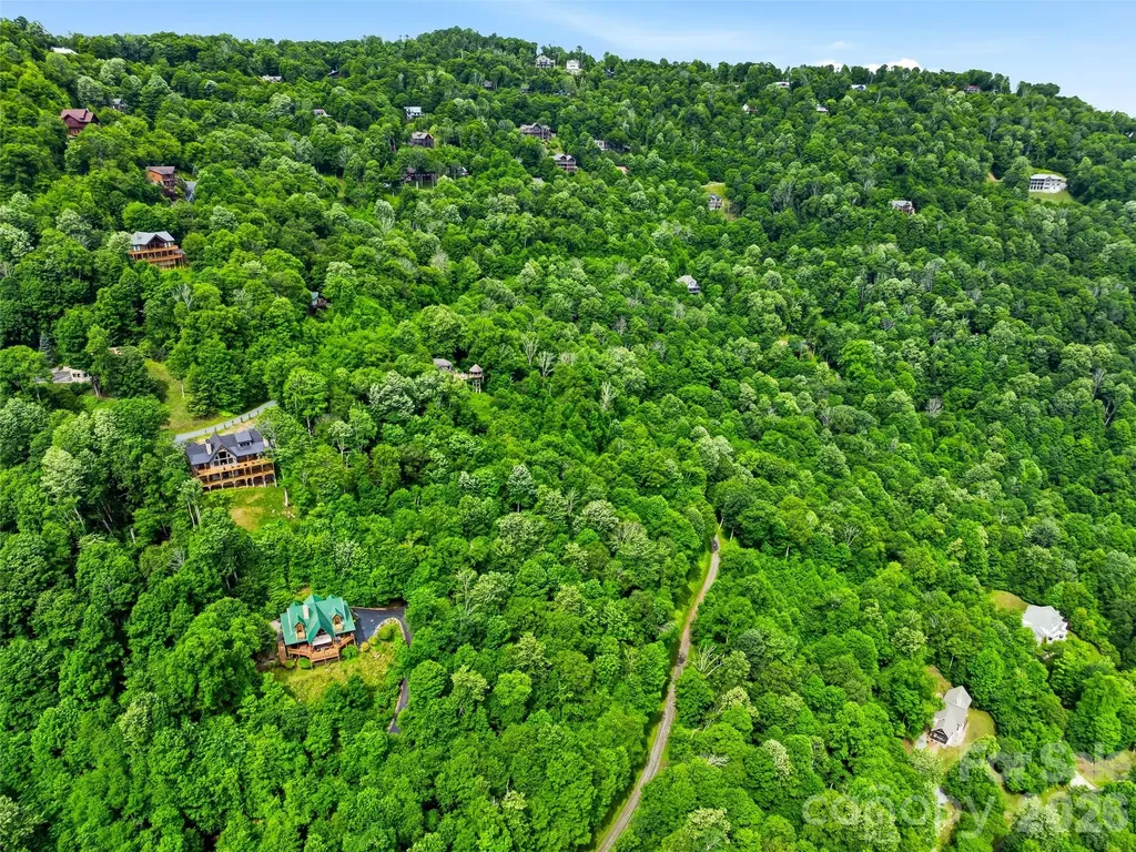 17 Mountain Gait Drive Mars Hill NC 28754