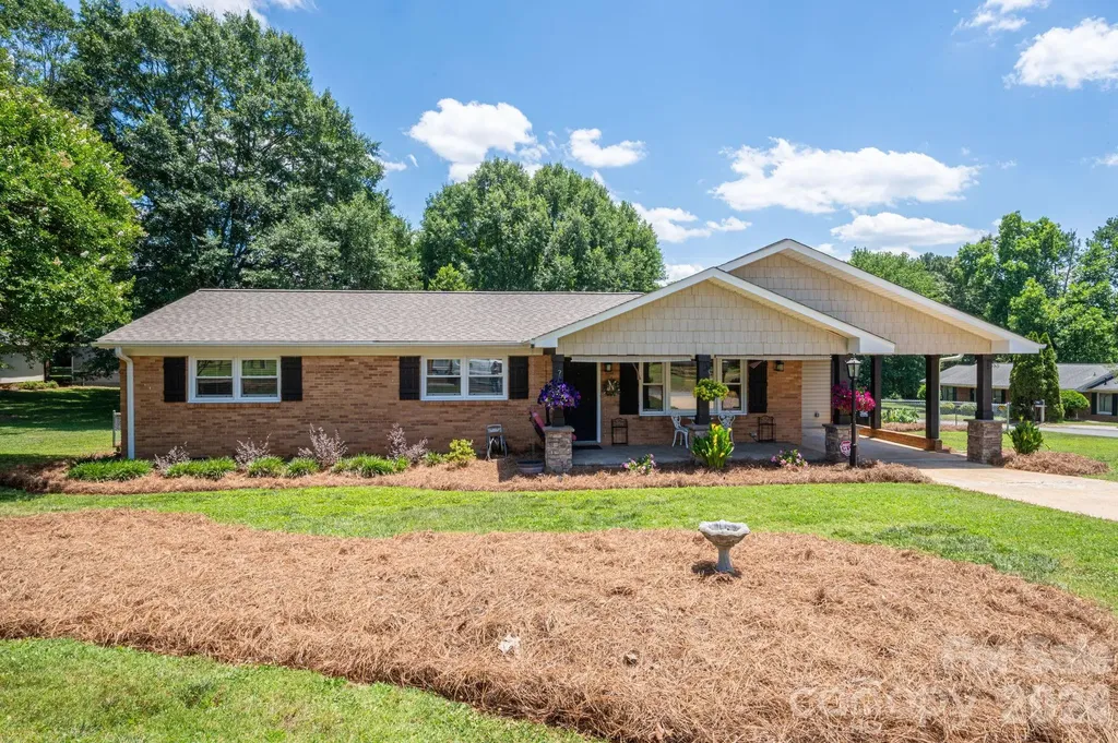 Gastonia NC, 601 Wren Road