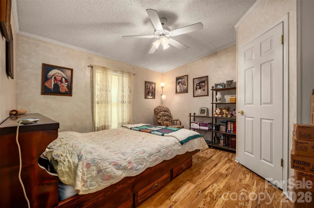 98 Lanning Drive Columbus NC 28722