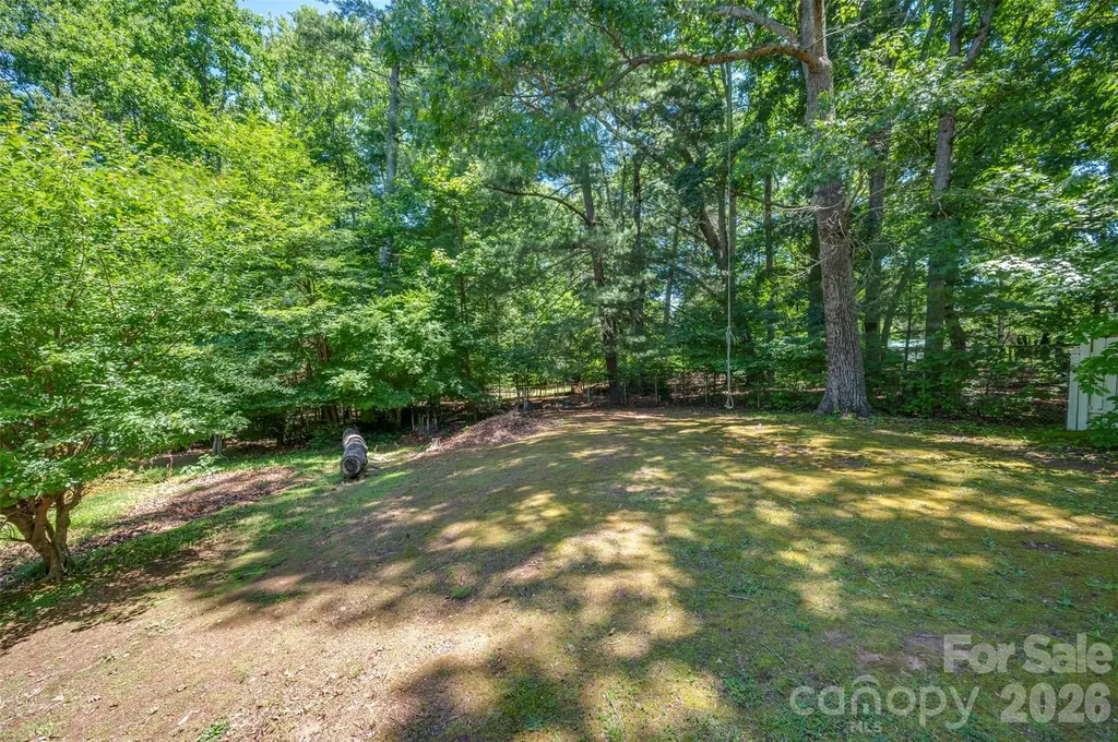 98 Lanning Drive Columbus NC 28722