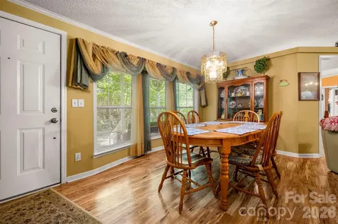 98 Lanning Drive Columbus NC 28722