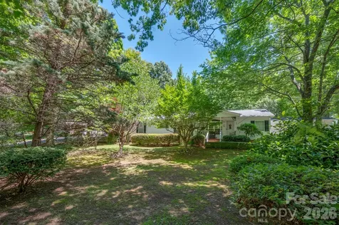 98 Lanning Drive Columbus NC 28722