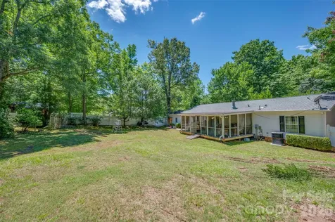 98 Lanning Drive Columbus NC 28722