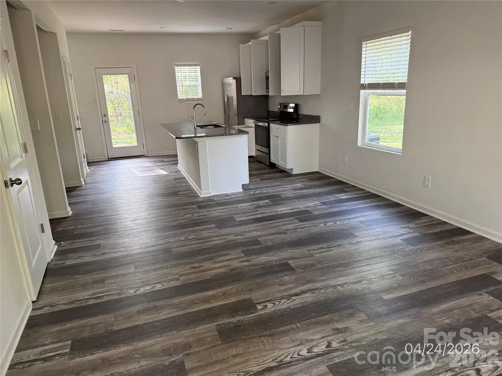 113 Teak Drive Statesville NC 28625