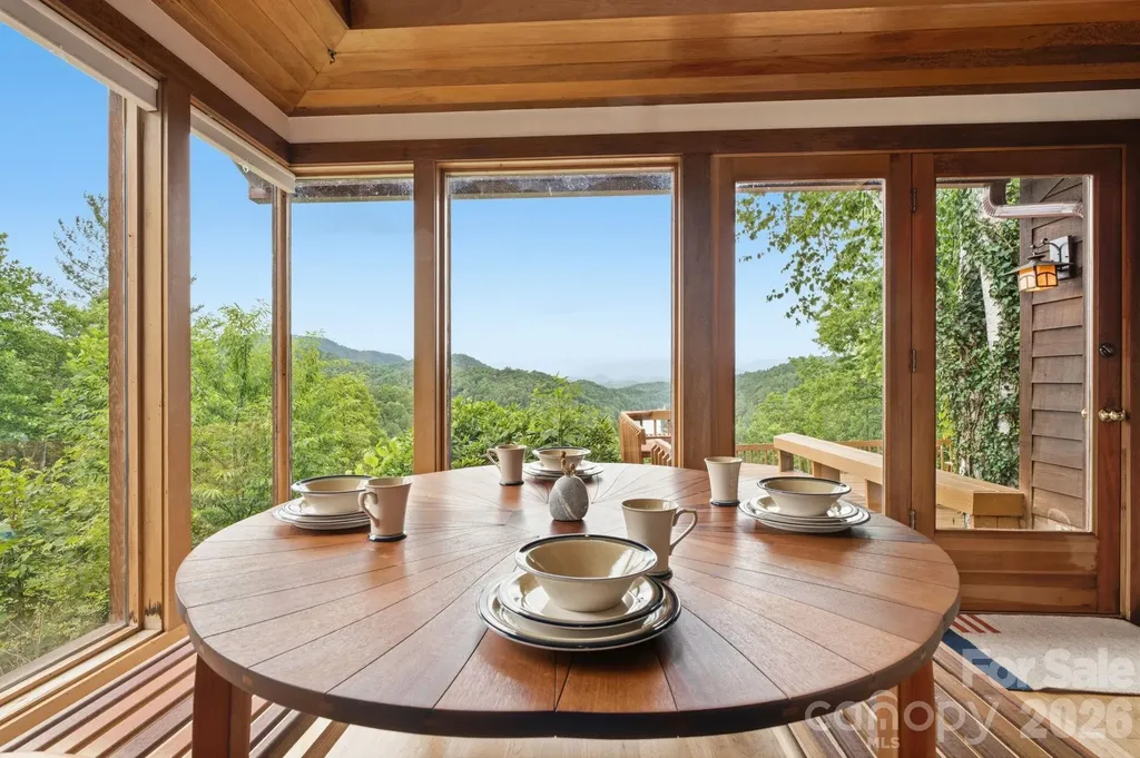 11150 Highway 19w Highway Bryson City NC 28713