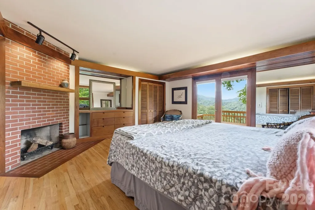 11150 Highway 19w Highway Bryson City NC 28713