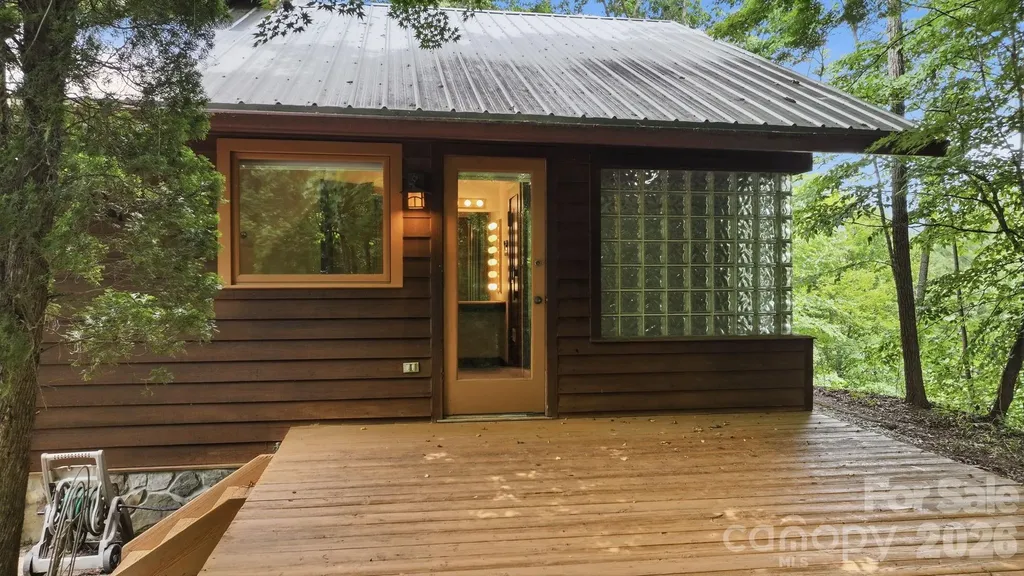 11150 Highway 19w Highway Bryson City NC 28713