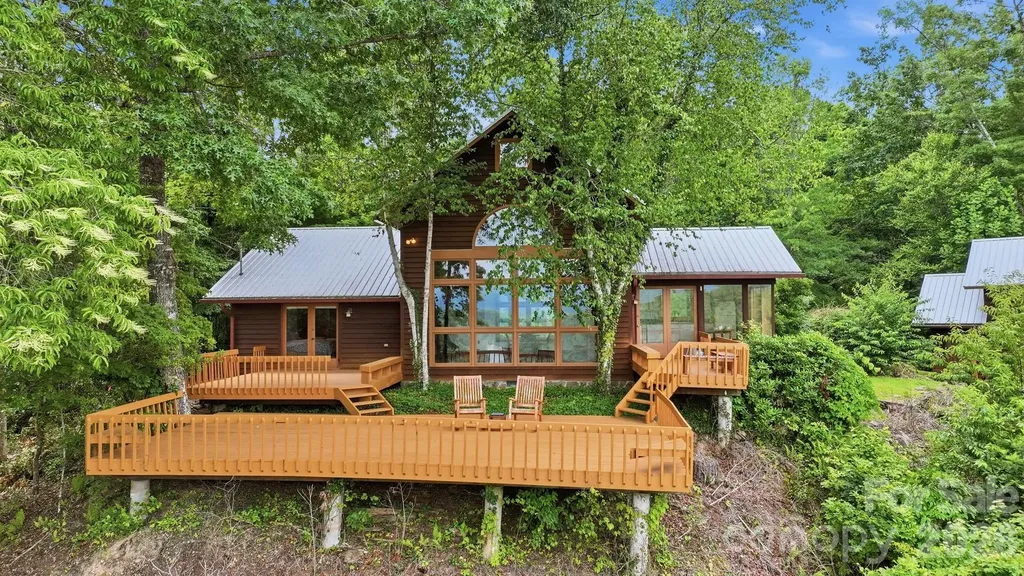 11150 Highway 19w Highway Bryson City NC 28713