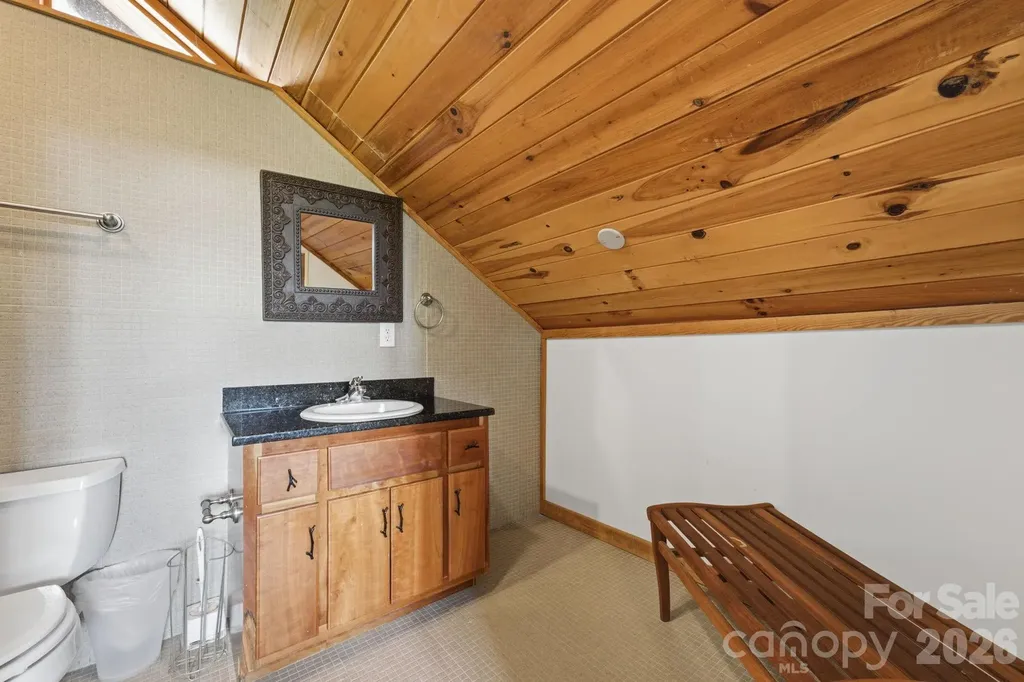 11150 Highway 19w Highway Bryson City NC 28713