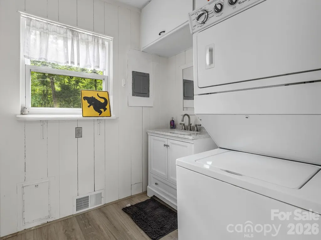 41 Red Bird Road Tryon NC 28782