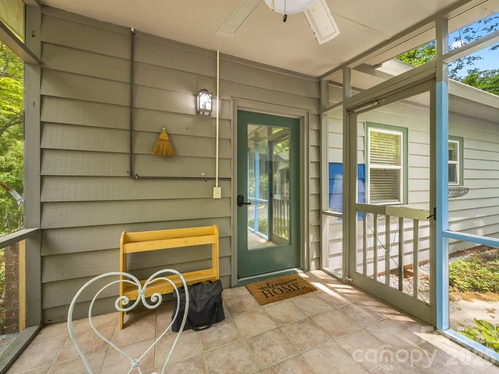 41 Red Bird Road Tryon NC 28782