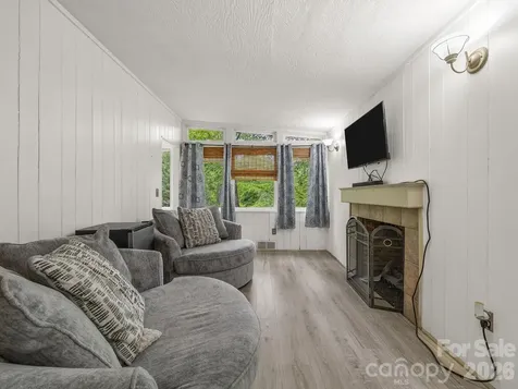 41 Red Bird Road Tryon NC 28782