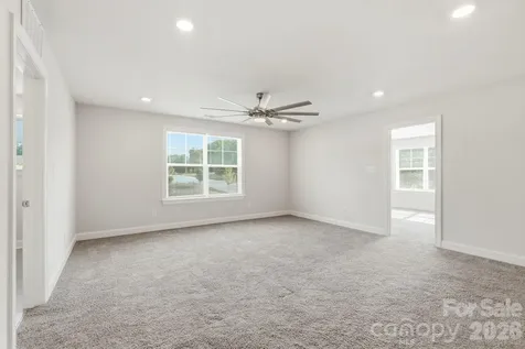 1514 Motsinger Road Winston Salem NC 27107