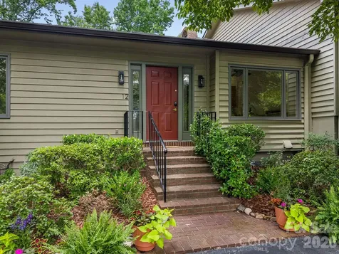 12 Hunting Country Trail Tryon NC 28782