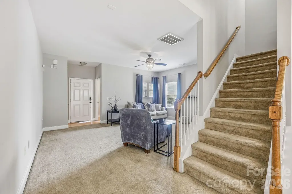6207 Blue Ash Lane Charlotte NC 28215