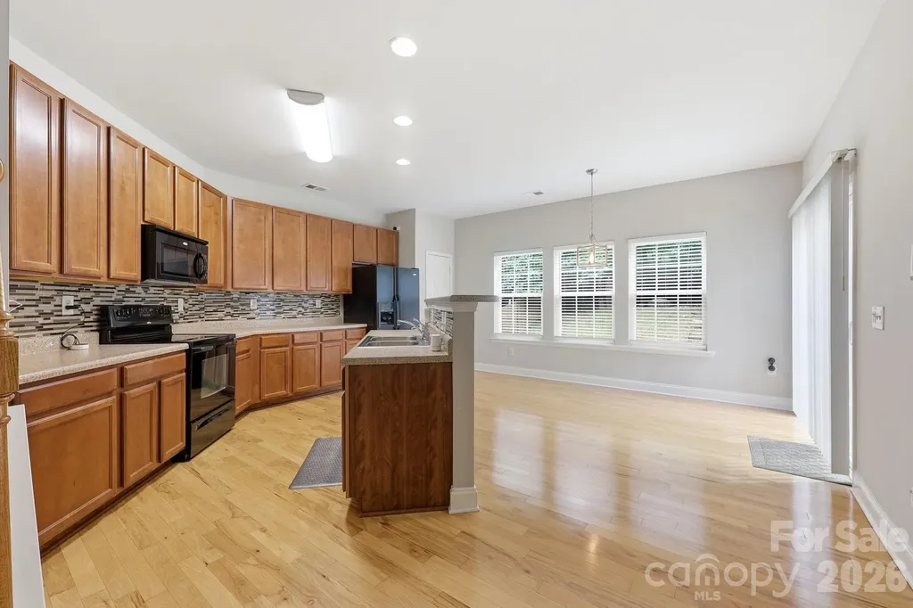 6207 Blue Ash Lane Charlotte NC 28215