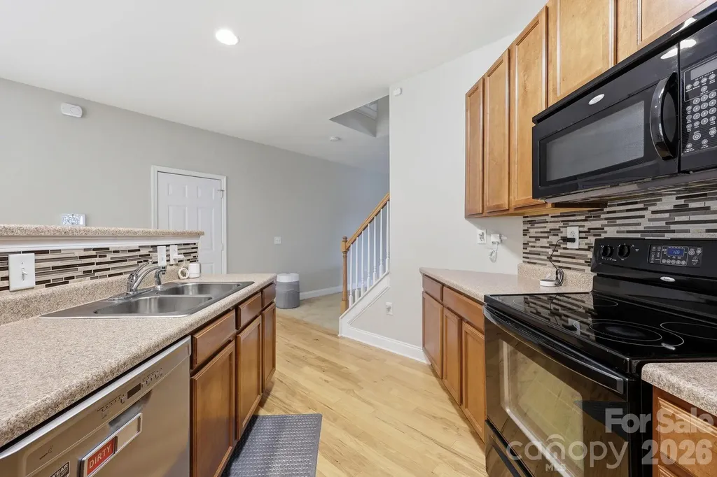 6207 Blue Ash Lane Charlotte NC 28215
